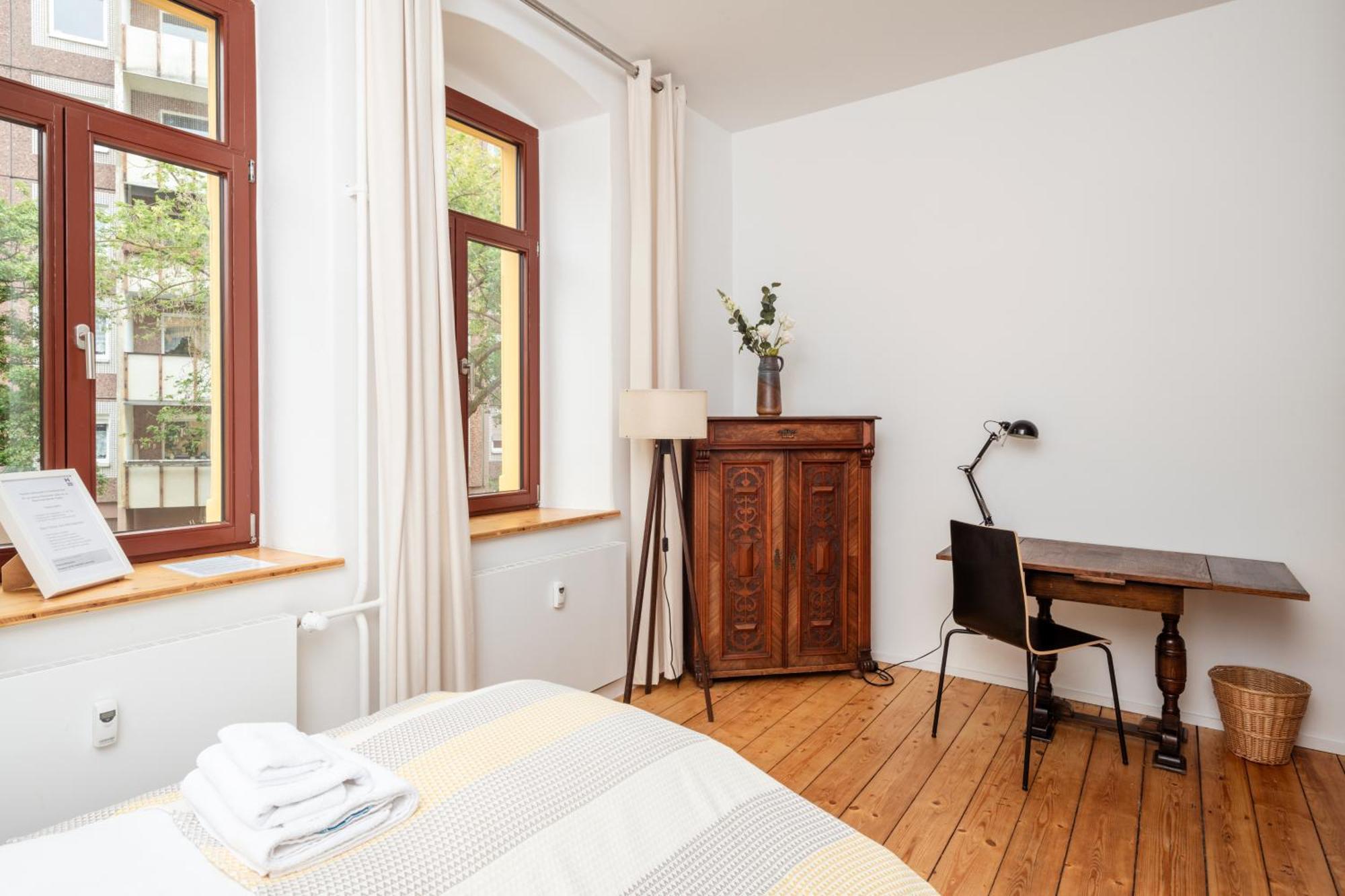 Kuenstlerzimmer Im Kulturhaus Haeselburg เกรา ภายนอก รูปภาพ