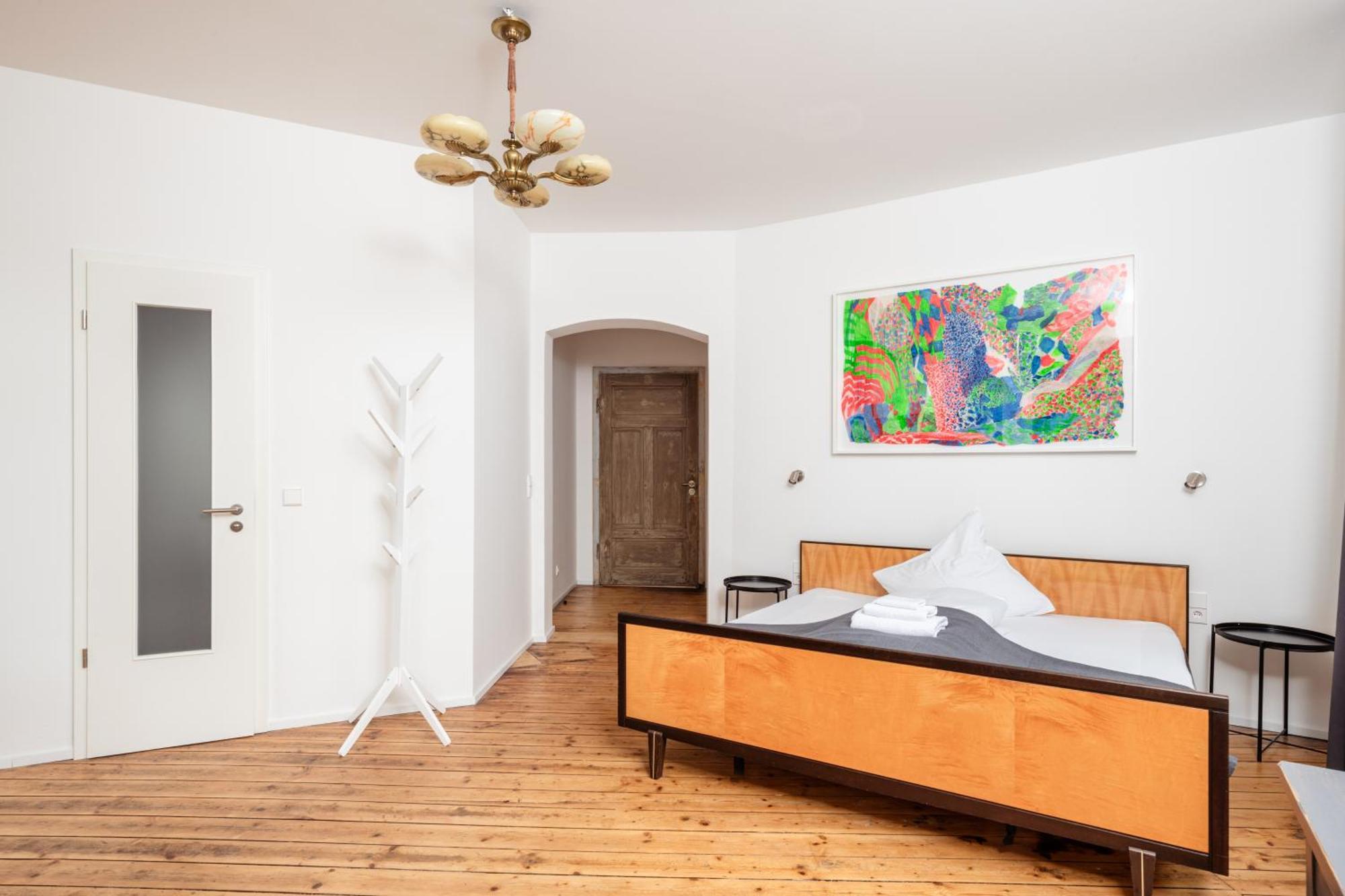 Kuenstlerzimmer Im Kulturhaus Haeselburg เกรา ภายนอก รูปภาพ